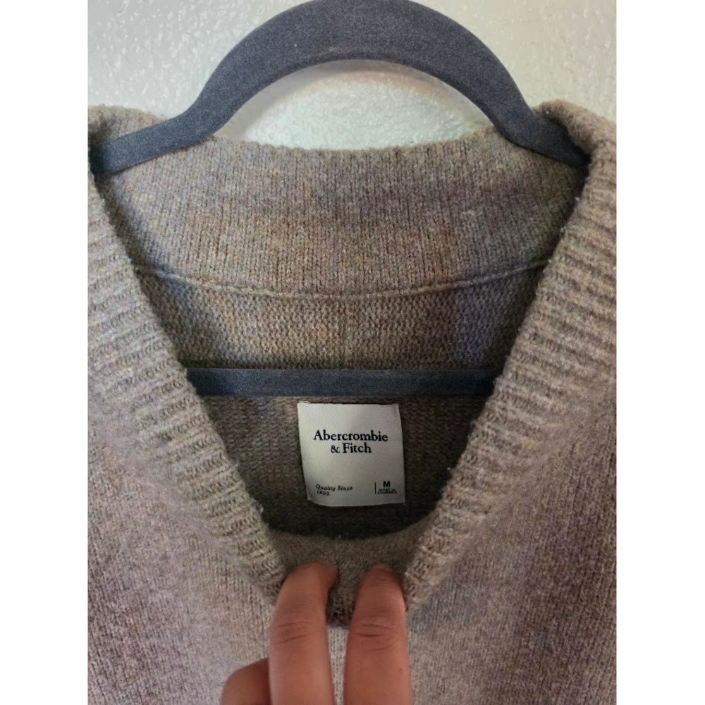 Abercrombie & Fitch V-Neck Brown Sweater - Picture 2 of 4